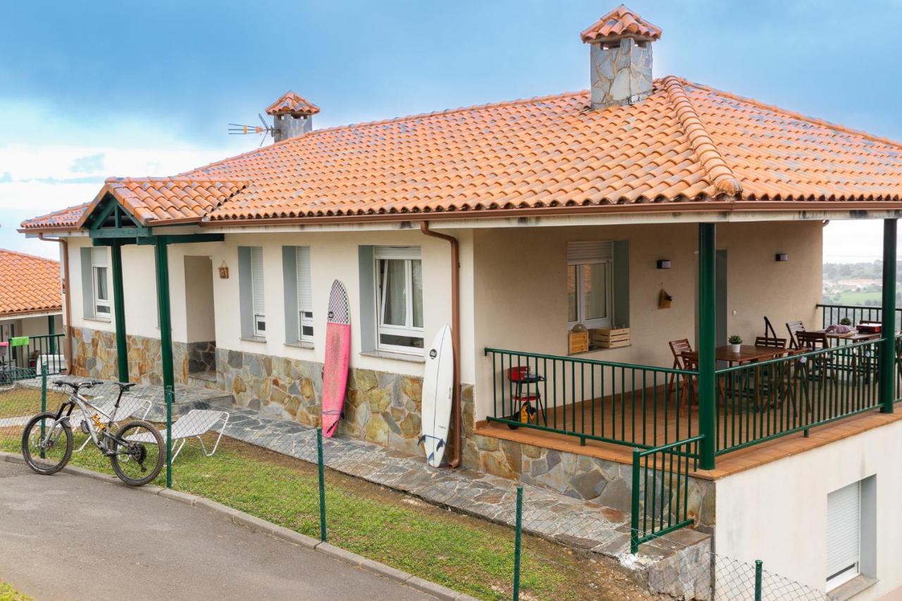 El Gato Gordo - Bike & Surf Hostel Cudillero Exterior photo